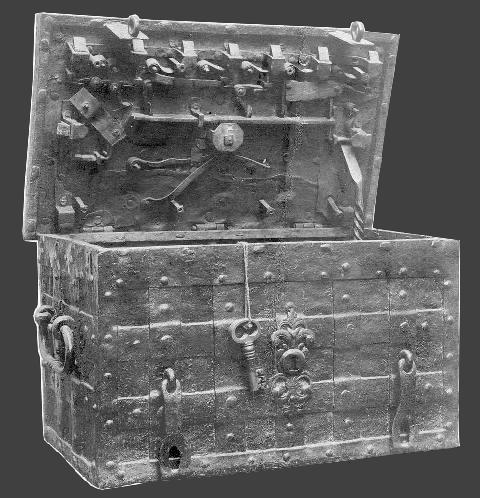 Armada Chest Medieval Iron Chest Oldlocks